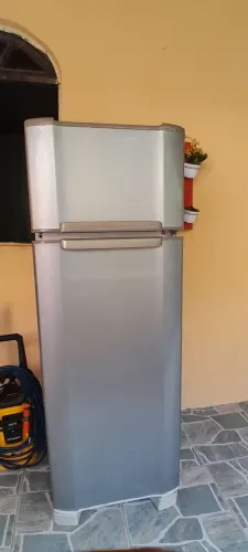 geladeira Esmaltec | modelo RCD 34