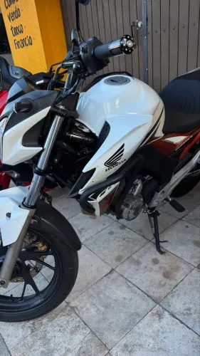 Repasse Cb 250 Twister 2017 R$ 15.990,00