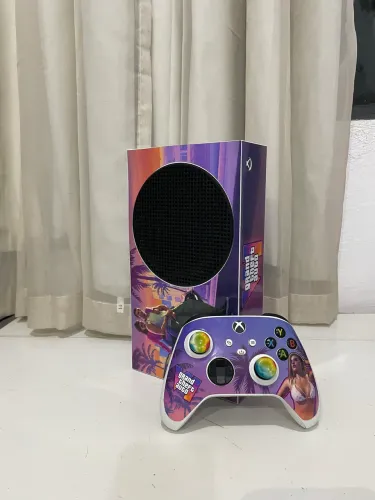 Xbox Series S super conservado