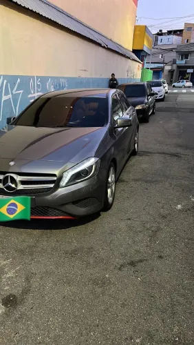 Mercedes-Benz Classe A 200 1.6 TB 16V Urban 156cv Aut. 2014