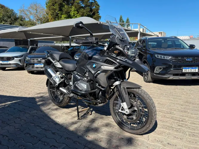 BMW R1250 GS TRIPLE BLACK