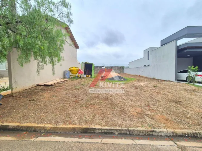 Terreno à venda com 324 m² no Condomínio Primavera em Nova Odessa/SP.