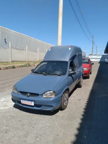 Chevrolet Corsa Furgão 1.6 MPFI Powertech 92cv 2001