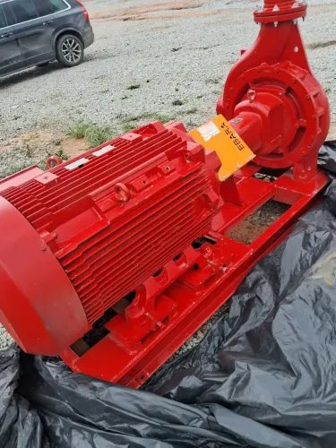 Bomba incêndio 175cv