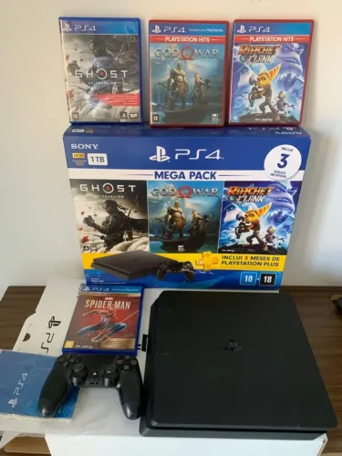 PS4 Slim