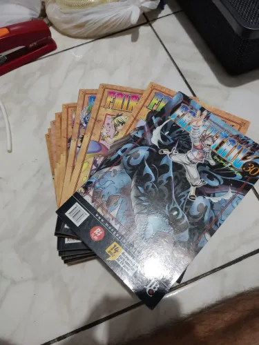 Mangás: Fairy Tail, One Piece, Mirai Nikki, entre outros