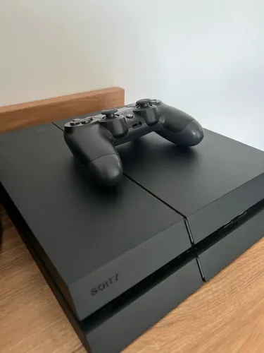 PlayStation 4