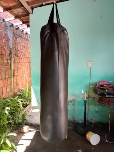 Saco de pancada cheio com 1,50+luvas