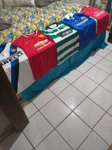 Camisetas oficiais de futebol 