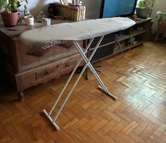 TABUA DE PASSAR RIUPA EM ALUMINIO