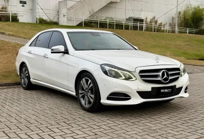 Mercedes-Benz E-250 CGI Avantgarde 2.0 TB 211cv Aut. 2014