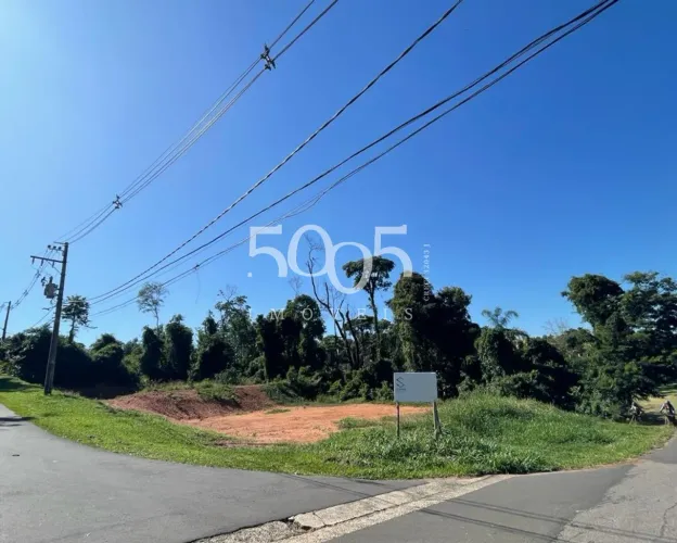 Excelente terreno à venda no condomínio Terras de São José em Itu com 2517m2 de área útil.