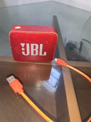 JBL, Caixa de Som Bluetooth, Go Essential, À Prova D'água - Vermelha