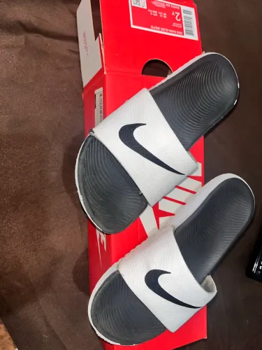 Chinelo Nike ORIGINAL Kawa Slide TAM:32,5
