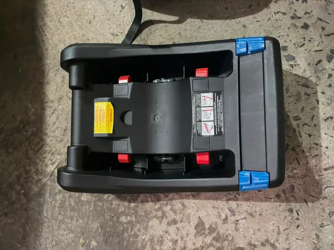 Bebê Conforto Burigotto Touring X + Base Evolution (SE) ? Semi-novo