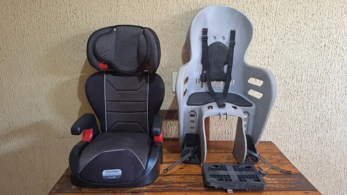 Cadeirinha Burigotto Protege Fix reclinável com assento de elevação e cadeira para bike
