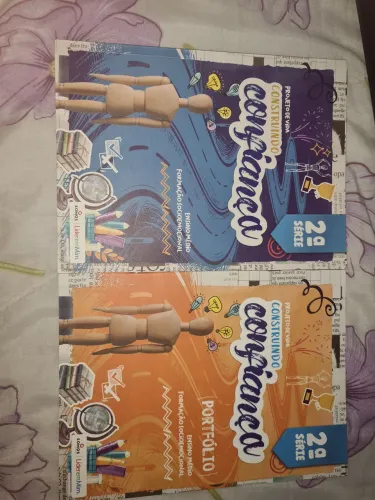 Livro Projeto de Vida Construindo Confiança 2?Serie