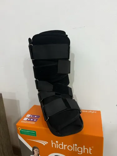 Bota Imobilizadora Comfort Hidrolight - Curta - Tamanho M (38 a 42)