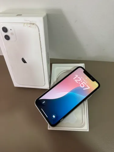 iPhone 11