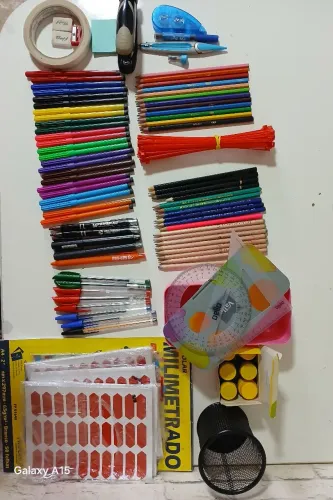 Kit escolar, escritório