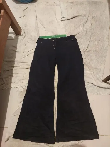 Calça M.Officer Feminina Flare Cotelê Tam. 3