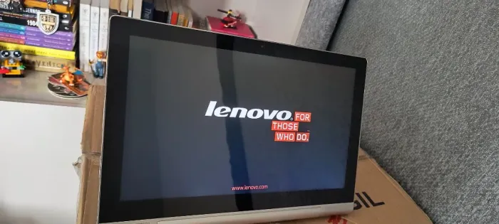 Lenovo Yoga Tablet 2 13.3"