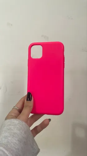 capinha iphone 11 rosa sem a maçã