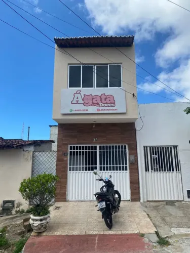 VENDO CASA !