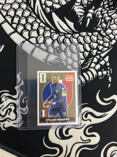 Figurinha perfeito estado kylian mbappe ouro na proteção