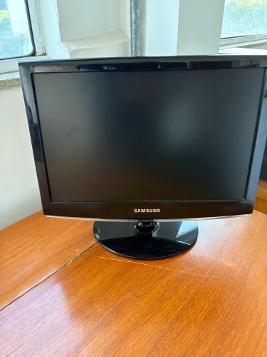 Monitor Samsung 733 NW 17 polegadas 
