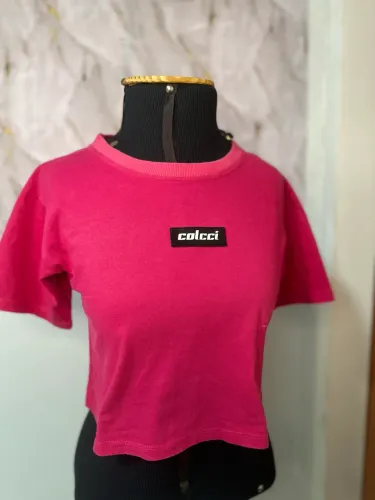 Blusa rosa estilo Colcci