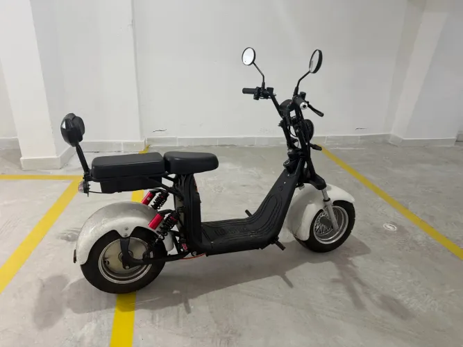 Scooter Eletrica X11 2000w 20ah 2025
