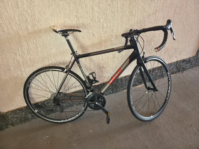 Bike caloi strada speed