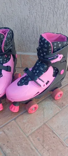 Patins feminino N. de 35 a 40
