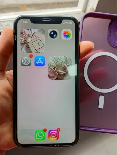 iPhone 11