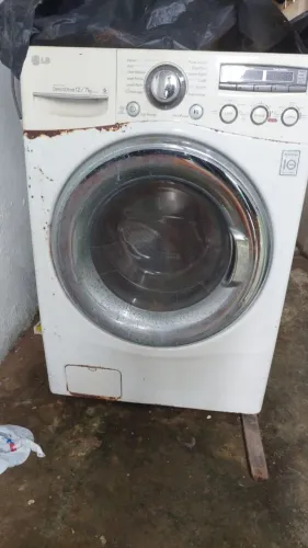 MÁQUINA LAVA E SECA LG