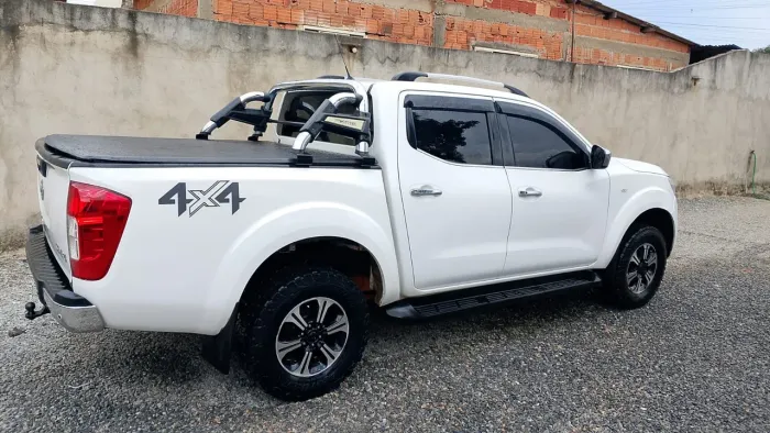 Nissan Frontier SE CD 4X4 2.3 Bi-TB Diesel Aut. 2018