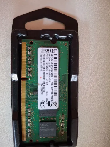 Vendo Memória RAM 4gb DDR3L