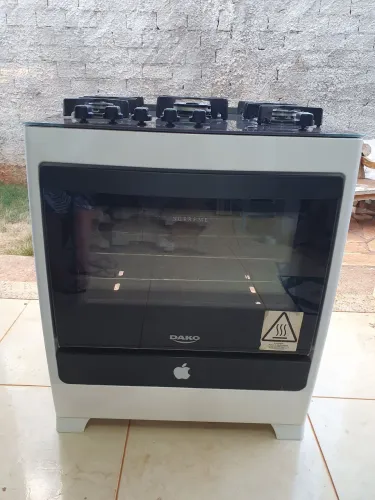 Vendo Fogão 5 Bocas Dako Supreme Glass com Mesa de Vidro Temperado, Branco.