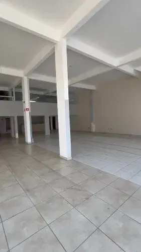 Loja para Locação em Praia Grande, Mirim, 6 banheiros, 2 vagas