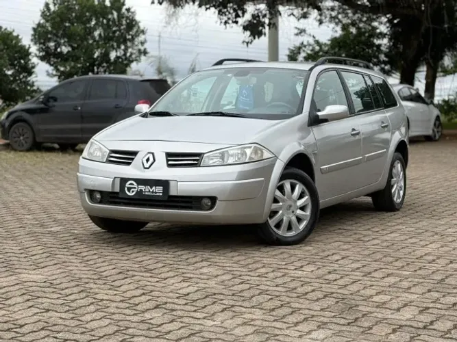 Renault Megane Grand Tour Dynam. Hi-flex 1.6 16V 2011