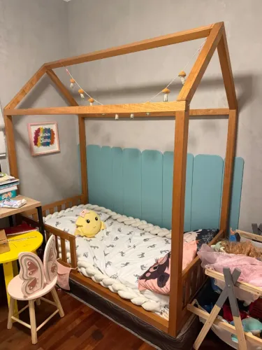 Cama montessori Madeira maciça