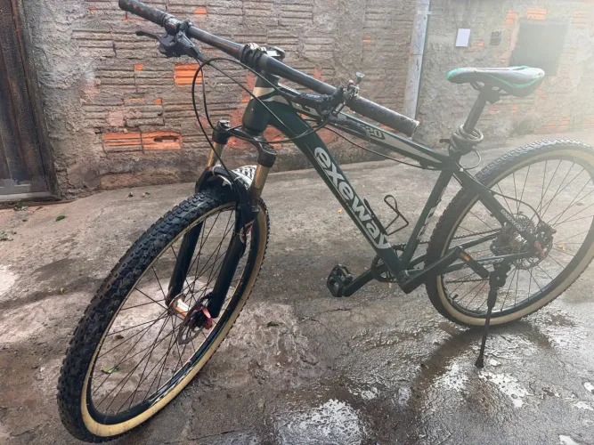 Bicicleta em Excelente Estado - Aproveite