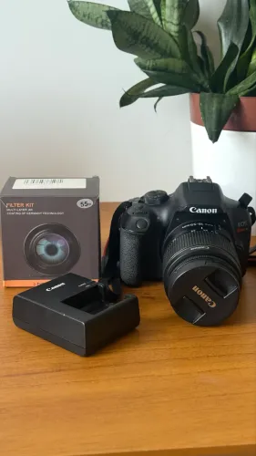 Câmera Canon T6 + Lente 18-55mm + Kit com 4 filtros