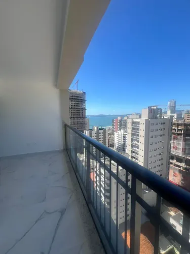COBERTURA A VENDA COM 3 SUITES, 300 MTS DO MAR EM CENTRO - ITAPEMA - SC