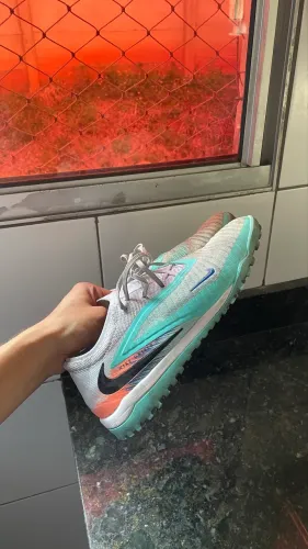 Society Nike Phantom