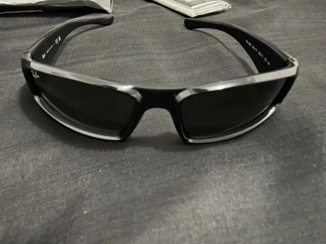 Óculos Ray-Ban Preto ORB4335