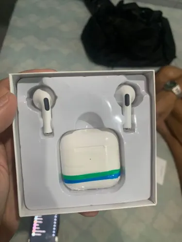 Airpods pro 4