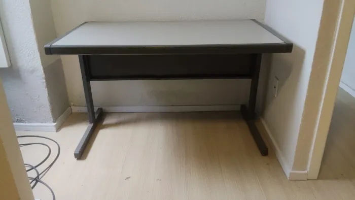 Mesa de escritório/estudo