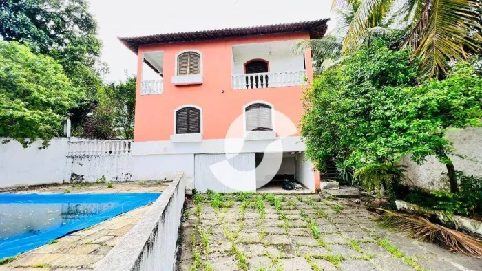 Casa à venda, 325 m² por R$ 3.496.000,00 - Camboinhas - Niterói/RJ